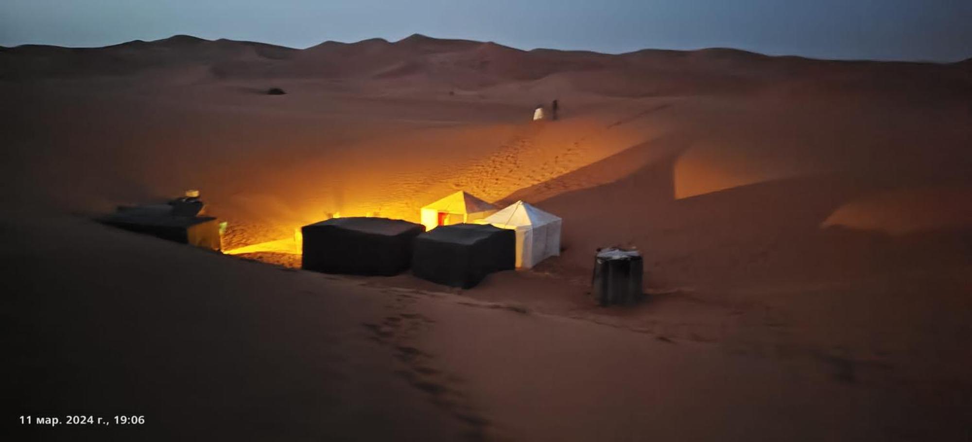 Erg Chebbi Starlight Camp Hotel Merzouga Exterior foto